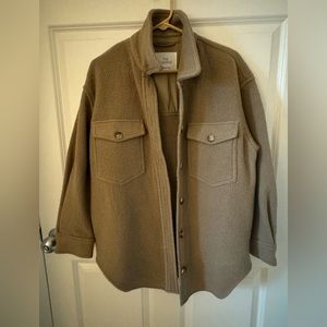 Brand new Aritzia Ganna Shirt Jacket in Beige/Dark brown, never warn, with tags